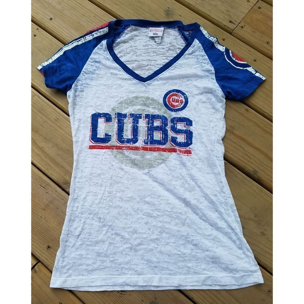 Cubs woman's burnout style shirt size L.
